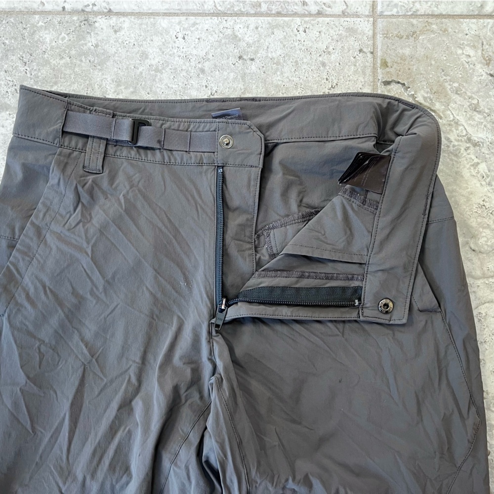 Black Diamond Men’s Alpine Light Hiking Outdoor Pants in Carbon Grey, size Small - Picture 8 of 13